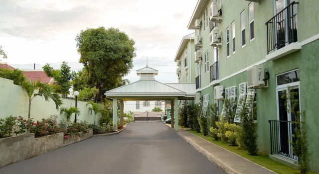 The View of Devon House, Prenota Appartamento Kingston Giamaica