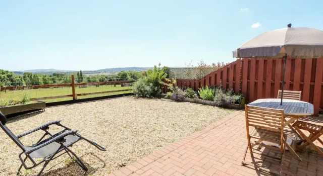 Коттедж 2 The Stables