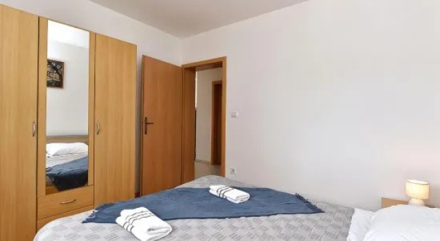 Апартаменты Bright Apartment in Medolino