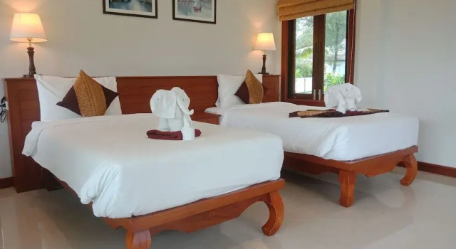 Villa Warin Khao Lak, Забронировать Вилла Отели Южного Таиланда с парковкой, Парковка