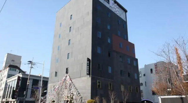 Vago Tourist Hotel, Rezerwuj Hotel Hotele w Gangdong-Gu z parkingiem, Parking