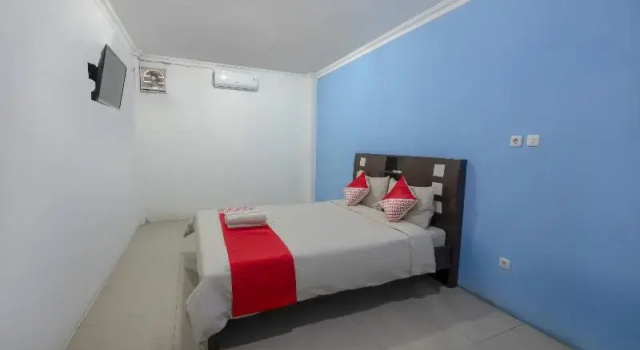 Номер Standard Hotel O Cibubur Near Cibubur Junction Formerly Comfort Residence