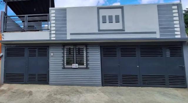 Бунгало Charming Bungalow Rental in Calapan City With Modern Comforts