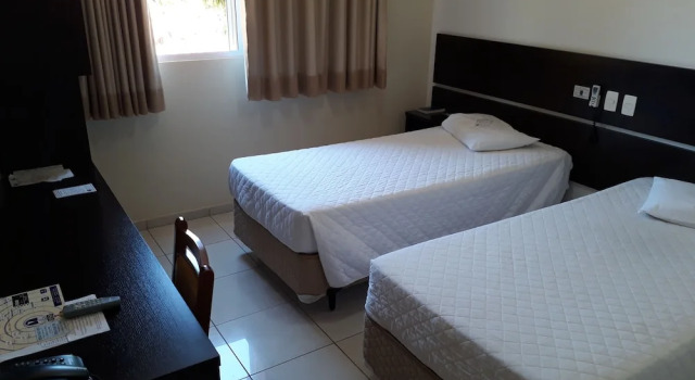 Cristal Palace Inn, Prenota Hotel Lins Stato di San Paolo