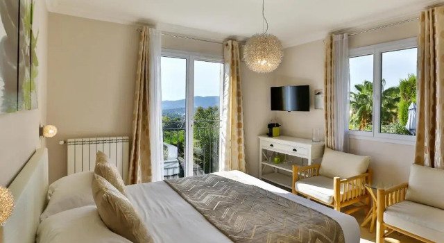 Двухместный номер Deluxe с видом на море Les chambres d'hotes de Mougins