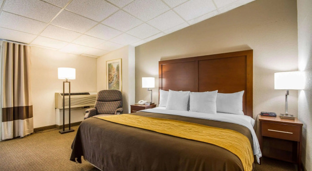 Двухместный номер Standard Comfort Inn & Suites Madison - Airport