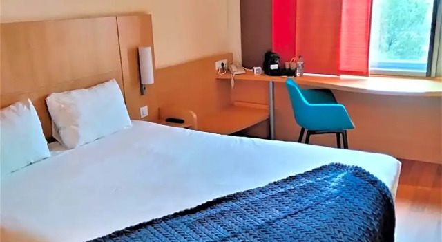 Номер Comfort Ibis Barcelona Mollet