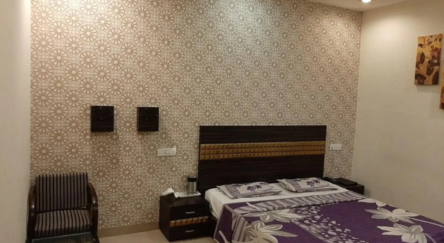 Hotel 9th Planet, Varaa Hotelli Thanesar Haryana
