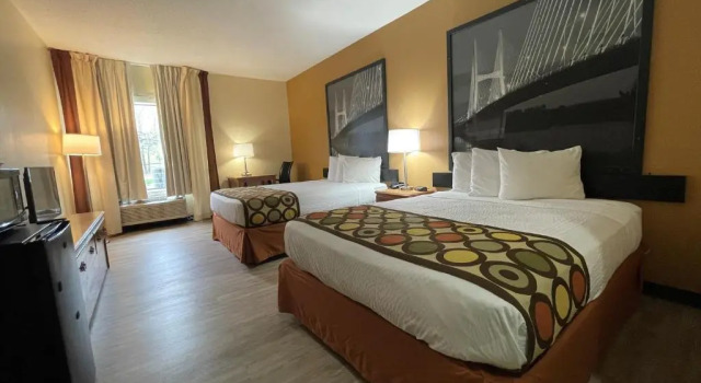 Standard Vierer Zimmer Super 8 by Wyndham Pevely