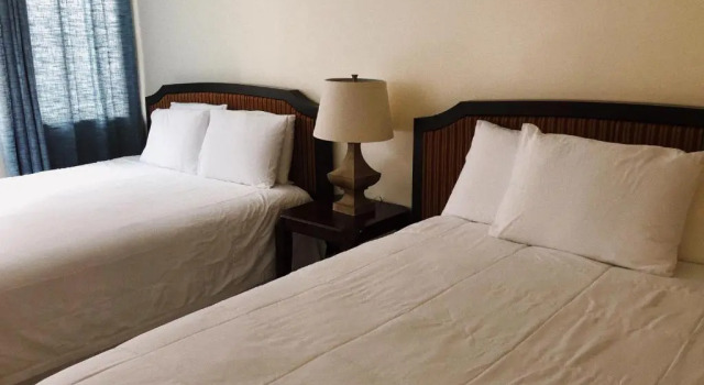 Четырёхместная студия Standard Hilo Reeds Bay Hotel