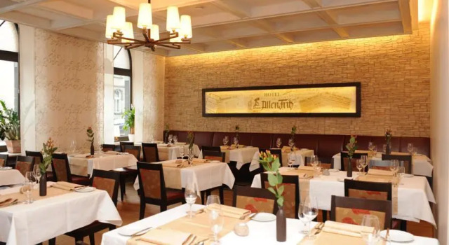 Hotel-Restaurant "Zum Alten Fritz", Забронировать Отель Отели Майен с парковкой, Парковка