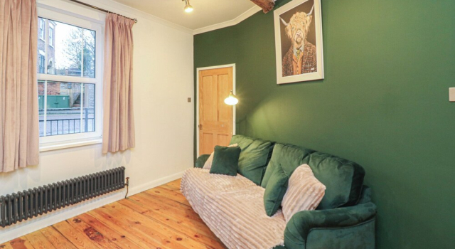 1 Nottingham Road, Varaa Lomakoti Mökit kohteessa Merseyside, Mökki