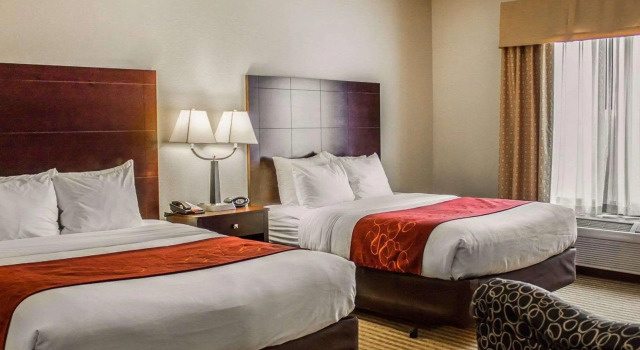 Comfort Suites East Broad at 270, Rezerwuj Hotel Hotele w Columbus z parkingiem, Parking