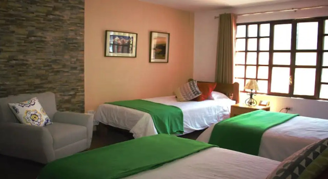 Трёхместный номер Standard Hotel Churup