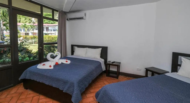 Четырёхместный номер Superior Terraza Del Pacifico Hotel