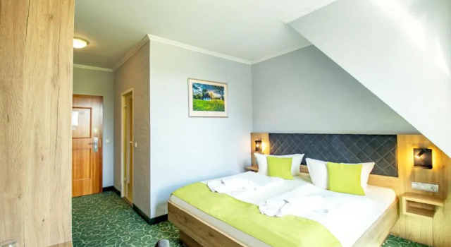 Семейный номер Standard Panorama Berghotel Wettiner Höhe