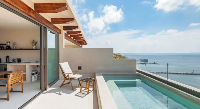 Двухместные апартаменты с видом на море Artila Beach Condos, Isla Mujeres