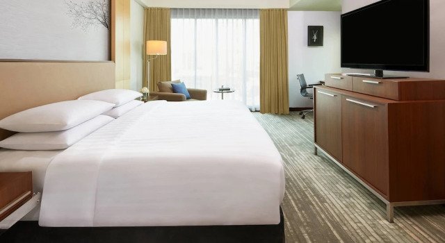 Двухместный номер Standard Courtyard by Marriott Bandung Dago