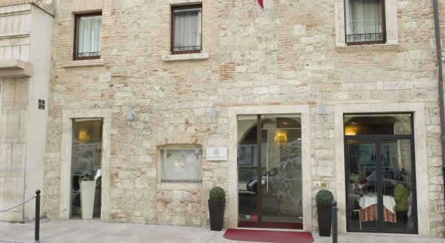 Palazzo Dei Mercanti - Dimora & Spa, Book Hotel Ascoli Piceno Marche