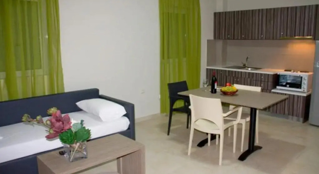 Апартаменты Fournia Village