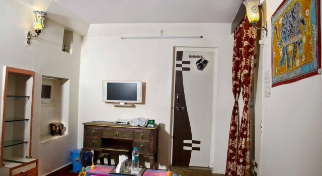 Hem Guest House, Забронировать Гостевой дом Гостевые дома штата Раджастхана, Гостевой дом