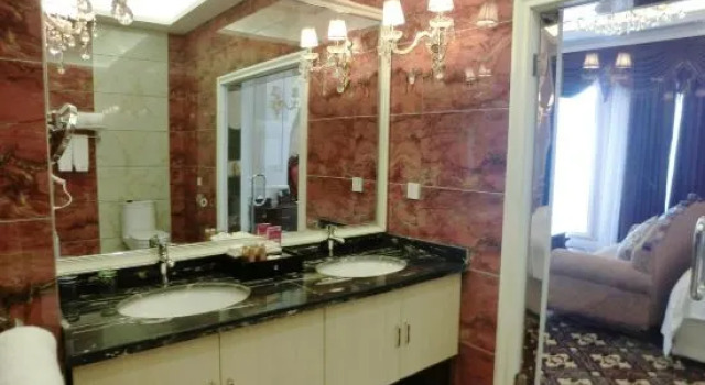 Anjisi Junyue Hotel, Varaa Hotelli Hotellit Sichuan pysäköinnillä, Pysäköinti