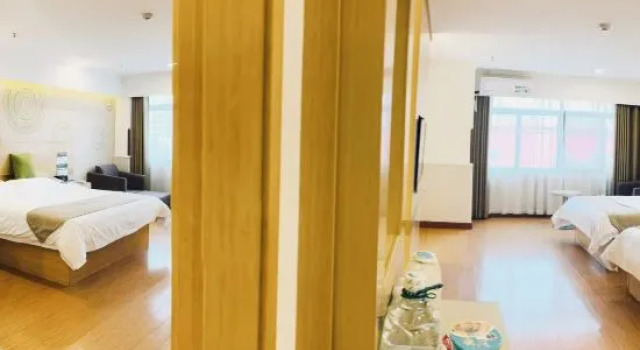 Люкс Business GreenTree Inn (Cangzhou Chunyu Automobile City Shop)