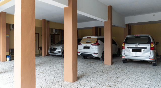 RedDoorz Syariah near Citraland Banjarmasin, Book Hotel Banjarmasin 