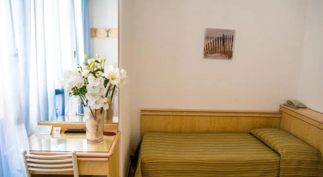Номер Standard Hotel West End