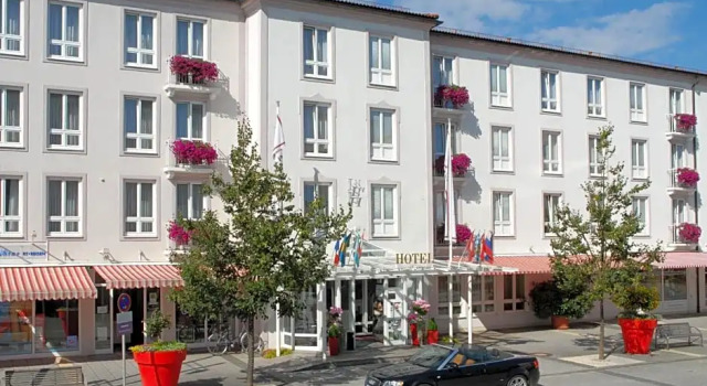 Hotel Garni, Prenota Hotel Burghausen 