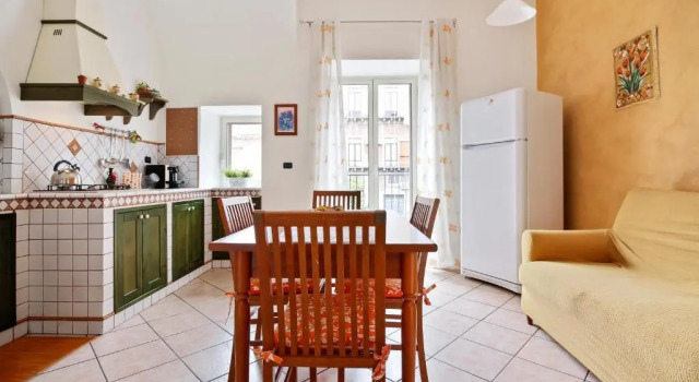 Апартаменты Central Balcony Apartment