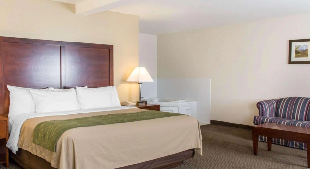 Quality Inn & Suites Vail Valley, Book Hotel Hoteller i Eagle med parkering, Parkering