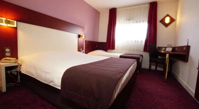 Трёхместный номер Standard Birgit Hôtel Le Havre Centre