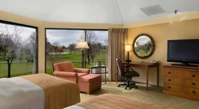 Biggest Loser Resort Chicago, Забронировать Отель Отели Иллинойс 4 звезды, 4*