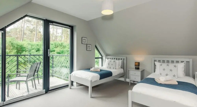Otter Lodge