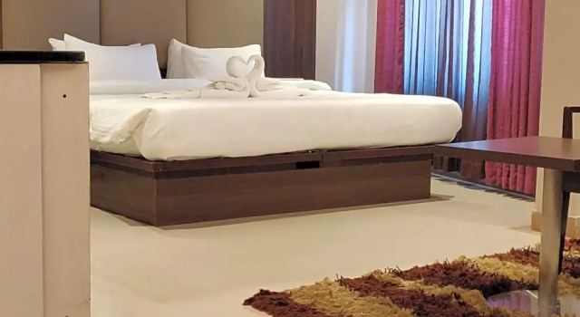 Двухместный люкс Superior The Byke Signature Business - Pan India Pure Veg Hotel Chain