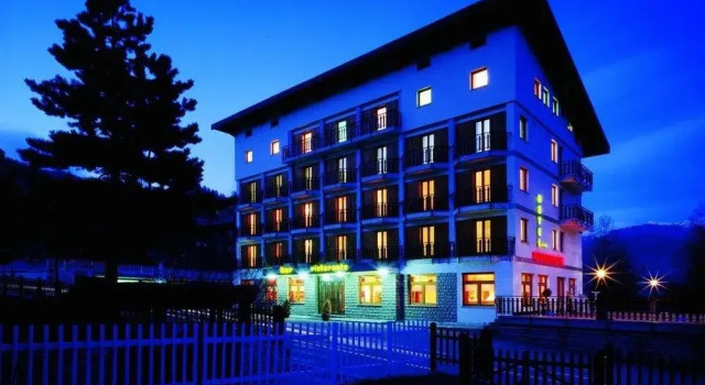 Hotel Panoramique, Забронировать Отель Торньон Червиния