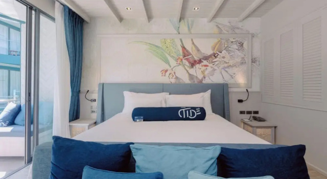 Двухместный номер Deluxe Hotel Tide Phuket Beachfront