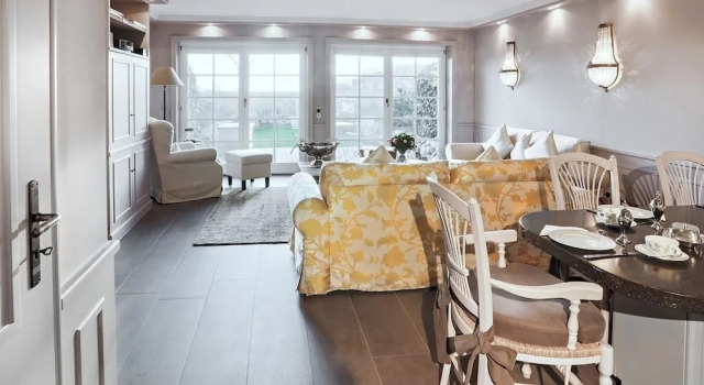 Strönholt, Забронировать Отель Бизнес-отели Зильт-Ост, 4* 5*
