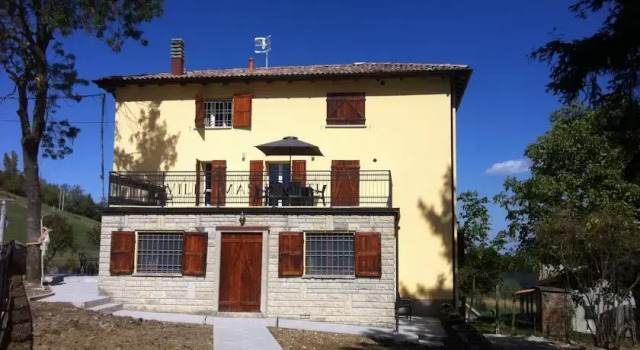 Villa Masserotti, Reserva ahora Villa Serramazzoni Emilia-Romaña