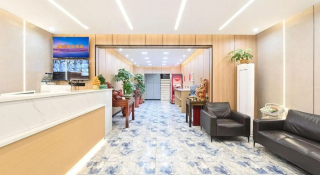 Chutian Hotel(Shibalidian Nanqiao Store), Book Hotel Hoteller i Beijing Province med parkering, Parkering