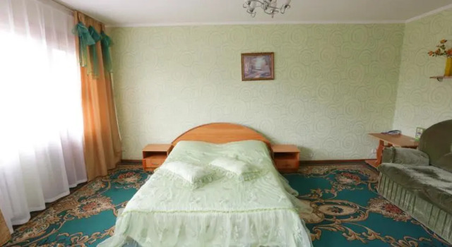 Viking ParkHaus Apartmenta, Rezerwuj Apartament Hotele w North Kazakhstan Region z parkingiem, Parking