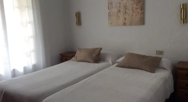 Carmen 7, Rezerwuj Hotel Hotele w Baskonia z parkingiem, Parking