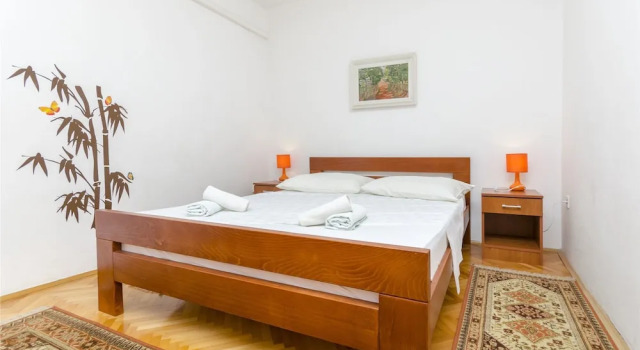 Apartments Tonći, Забронировать Апартаменты/квартира Апартаменты Макарска, рядом с Набережная Рива (Макарска), Апартаменты/квартира