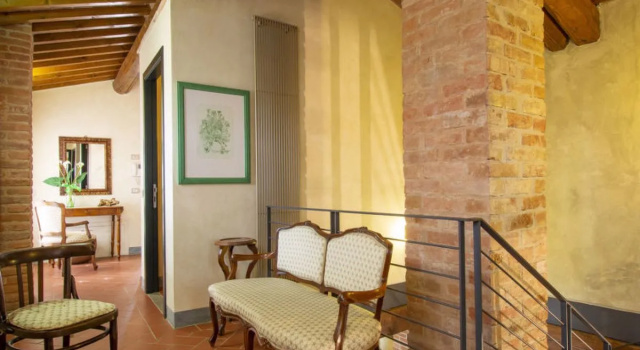 House Aurelia Castelfiorentino, Забронировать Отель Отели Val D'Elsa с парковкой, Парковка