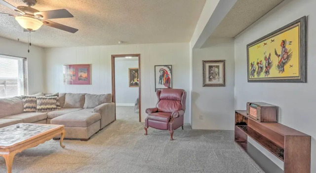 Peaceful Chadron Apartment in Historic Hotel!, Buchen Sie Ferienwohnung Apartments in Chadron, Ferienwohnung