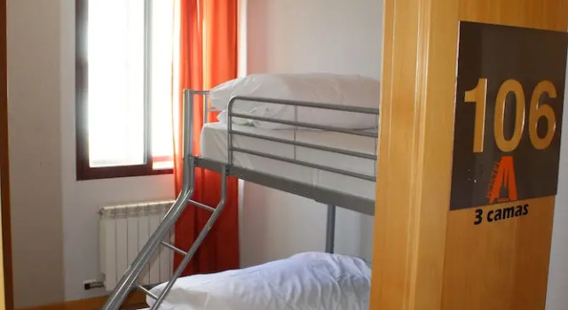 Номер Standard Mola! Hostel Burgos