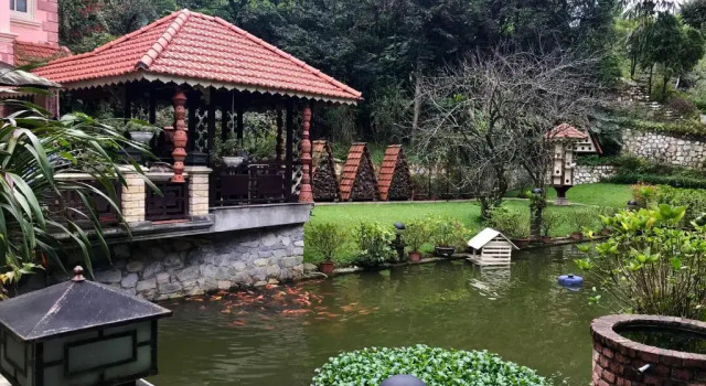 Двухместный номер Standard с видом на озеро Sapa Garden Bed and Breakfast