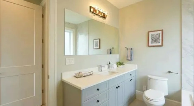 Four bed rooms new lovely duplex, Book Hotel Vancouver 