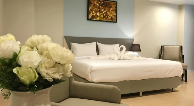 Люкс Zircon Hotel